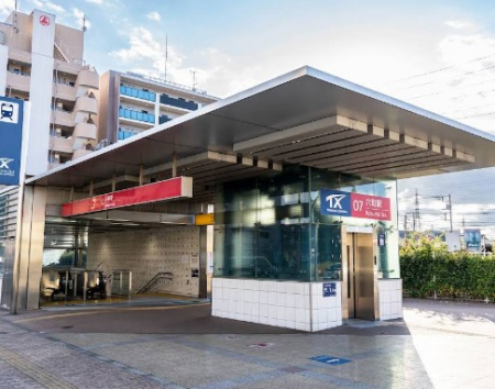 ���ӊ��@�w 1100m �Z���w