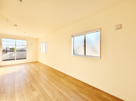 ���̑����ρ@�o���R�j�[���J�������v���X���Ă����m��