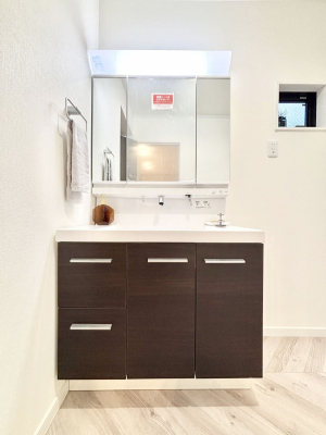 ���ʑ�E���ʏ��@�傫�����₷���O�ʋ��Ő�����������ʑ�́A�g�����Ȃ݃`�F�b�N�┧�̂������ɂ������߂ł��B 