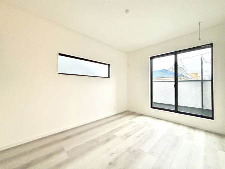 ���̑����ρ@���邢�o���R�j�[�T�C�h�ɗm����ݒu�B�ڊo�߂̗ǂ��Q���ɁB 