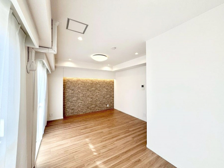 ���̑����ρ@�Ƒ������R�ƏW�܂�e���̃X�y�[�X�ɂȂ肻��  