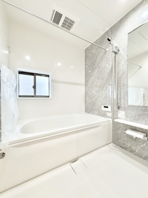 �����@����̔�����₷��؂ȃo�X�^�C���B�������Ƃ����C���y����Ŕ����Ƃ肽���ł��ˁI  