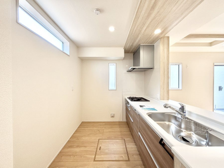 �L�b�`���@��Ƃ肠��L�b�`���ł͂��Ƒ��Ɗy�������������ł��܂��B