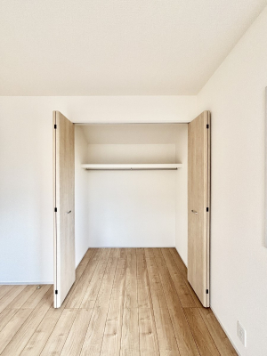 ���[�@�����Ղ�̎��[�X�y�[�X�ŉ��K�ɕ�点���� 