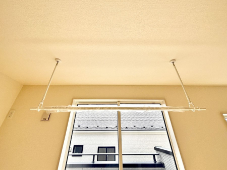 ���̑����ρ@�����������|�[���B�~�J��ԕ��̎����ɑ劈�􂵂܂��B  