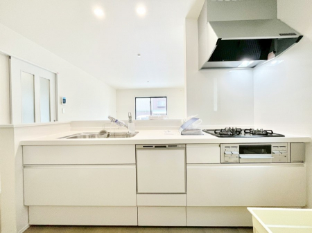 �L�b�`���@�������������I�ɁA�y�����I�V�X�e���L�b�`��  