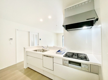 �L�b�`���@��Ƃ肠��L�b�`���ł͂��Ƒ��Ɗy�������������ł��܂��B