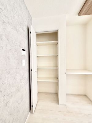 ���̑����ρ@�L�b�`�������[�I�H�ނ̃X�g�b�N�͂������A���p�i�̎��[�Ȃǎg�����͂��낢��I  