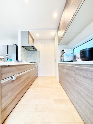 �L�b�`���@��Ƃ肠��L�b�`���ł͂��Ƒ��Ɗy�������������ł��܂��B