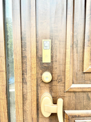 ���̑��@�X�}�[�g�ɊJ���ł���d�q�L�[