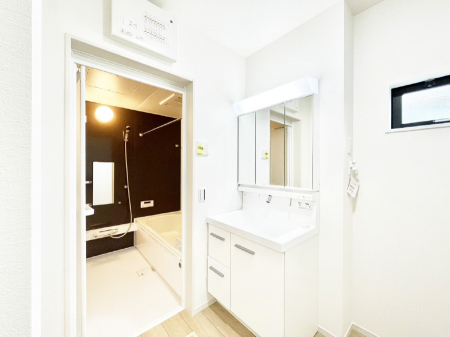 ���̑��@�g�x�x���X���[�Y�ɂ����Ȃ���E�ߏ�B  