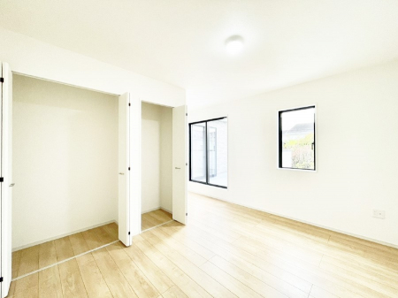 ���̑����ρ@�o���R�j�[���J�������v���X���Ă����m��