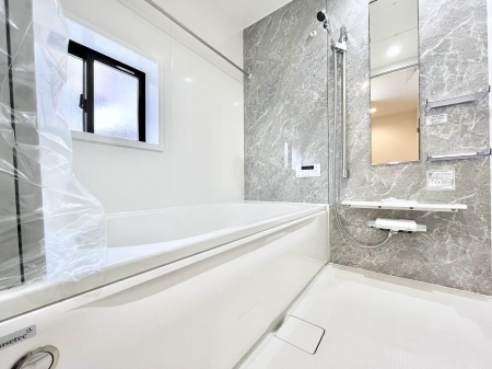 �����@����̔�����₷��؂ȃo�X�^�C���B�������Ƃ����C���y����Ŕ����Ƃ肽���ł��ˁI  