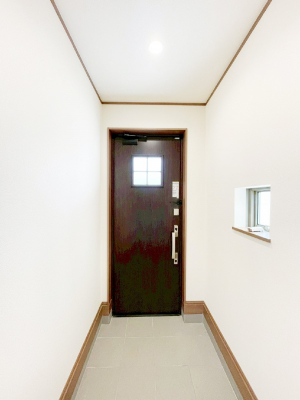 ���ց@��������z�����������錺��