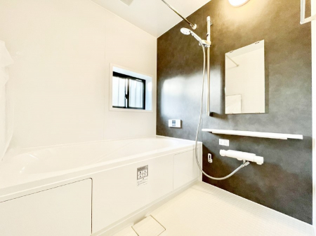 �����@����̔�������Ă���閾�邢�������̂���o�X���[��