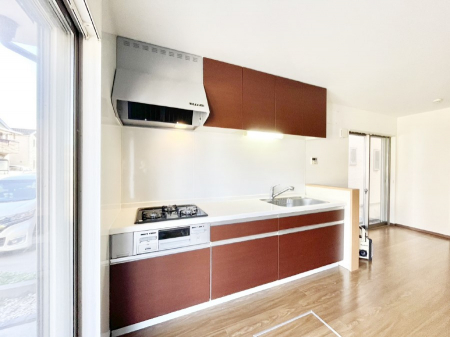 �L�b�`���@�������������I�ɁA�y�����I�V�X�e���L�b�`��