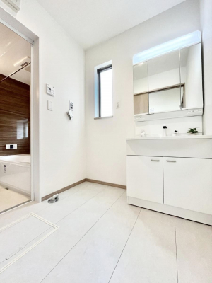 ���̑��@���������Ă���̂Ŏ��C�̑����ꏊ�ł����C���\���s���܂��B�����̐g�x�x���C�����ǂ��I