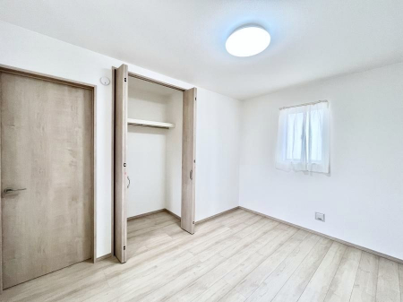 �q�������@���q���܂̂������Ƃ��Ă��I�ߗނ̐������ڂɕ֗��ȃN���[�[�b�g�t���̗m���I