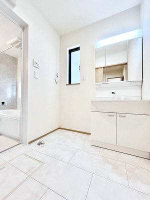 ���̑��@���������Ă���̂Ŏ��C�̑����ꏊ�ł����C���\���s���܂��B�����̐g�x�x���C�����ǂ��I