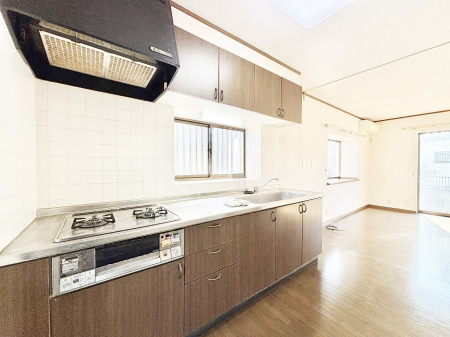 �L�b�`���@�L�X�Ƃ����g������̗ǂ��L�b�`���œ��X�̂��������y�����Ȃ肻��