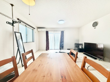 ���̑����ρ@�Ƒ������R�ƏW�܂�e���̃X�y�[�X�ɂȂ肻��  