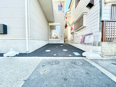 �@�����Ɍ������Ȃ����ԃX�y�[�X�B