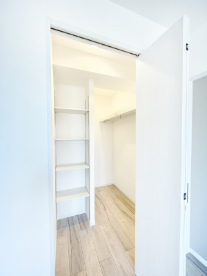 ���̑��@�ߗނ��n���K�[�Ɋ|�����܂܎��[�ł���WIC�B�ߗނ̐������ڂ����₷���ĕ֗��ł��I