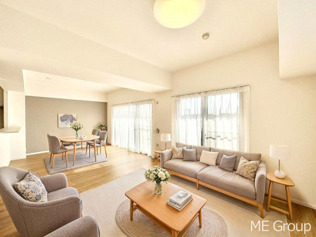 ���r���O�@�������������͋C�̂k�c�j�͉Ƒ��݂�Ȃ̉��K��ԁ@���Ƌ��CG�ł�