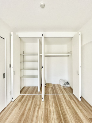 ���[�@�m���N���[�[�b�g�B���s��������̂Ō���̈ߗނ�����������[�ł��܂��B