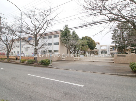 ���ӊ��@���w�Z 960m ����s�������䒆�w�Z