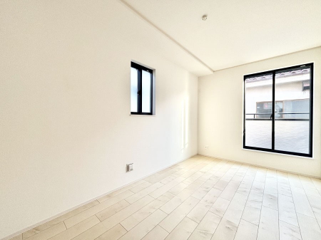 ���̑����ρ@�o���R�j�[���J�������v���X���Ă����m��