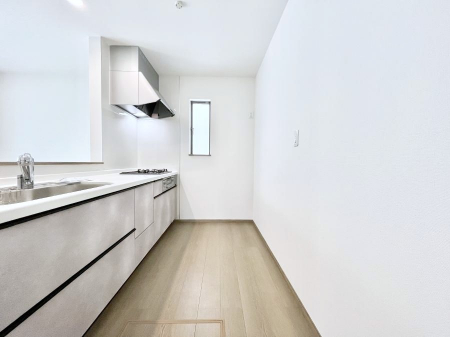 �L�b�`���@�L�X�Ƃ����g������̗ǂ��L�b�`���œ��X�̂��������y�����Ȃ肻��  