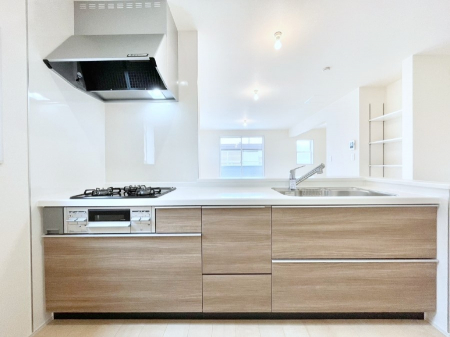 �L�b�`���@�������������I�ɁA�y�����I�V�X�e���L�b�`��  