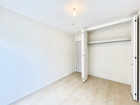 �q�������@�q�������ɂ��������߂Ȏ��[�X�y�[�X�����Ղ�̋���