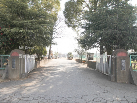 ���ӊ��@���w�Z 1120m ��c�s����ꒆ�w�Z