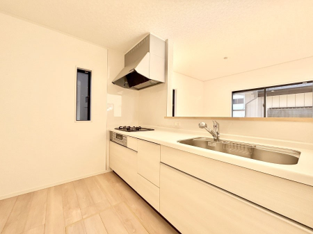 �L�b�`���@��Ƃ肠��L�b�`���ł͂��Ƒ��Ɗy�������������ł��܂��B