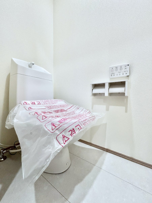 �g�C���@�g�C����1�K��2�K���ꂼ��ɔz�u����Ă��ĂƂĂ��֗��ł��B 