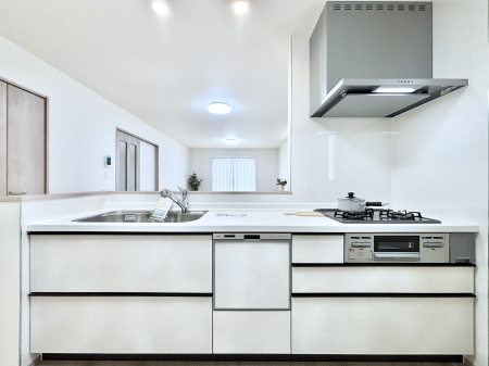 �L�b�`���@�������������I�ɁA�y�����I�V�X�e���L�b�`��  