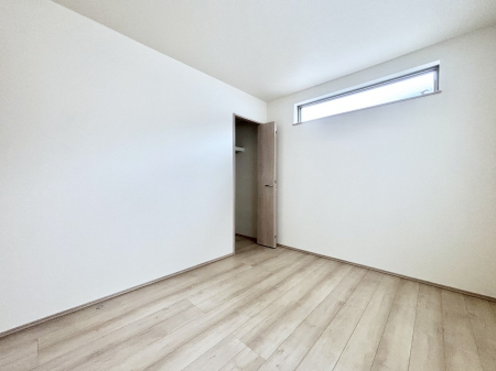 �q�������@�q�������ɂ��������߂Ȏ��[�X�y�[�X�����Ղ�̋���