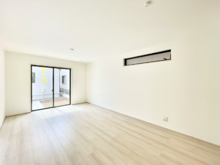 ���̑����ρ@�Ƒ��̏Ί炪���R�Ɛ��܂�Ă���A����ȕ��͋C�̃_�C�j���O�Ɏd�オ���Ă��܂� 