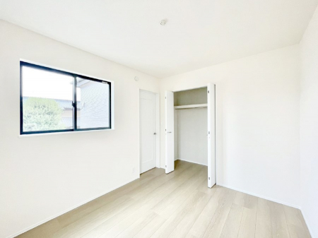 �q�������@�q�������ɂ��������߂Ȏ��[�X�y�[�X�����Ղ�̋���