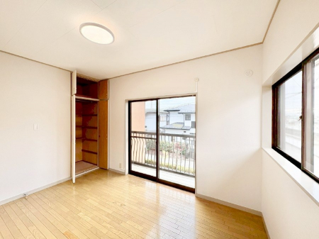 ���̑����ρ@�o���R�j�[���J�������v���X���Ă����m��