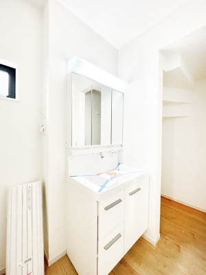 ���̑��@��Ƃ�̐��ʃX�y�[�X�Œ��̐g�x�x�����N���N