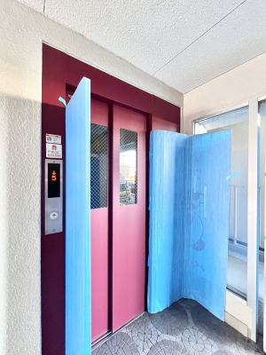 ���̑��@����̏�艺��ɕ֗��ȃG���x�[�^�[�I