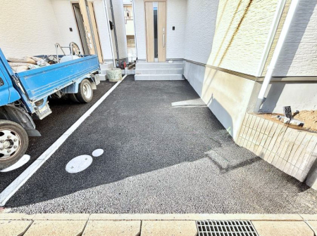 �@�����Ɍ������Ȃ����ԃX�y�[�X�B