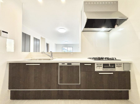 �L�b�`���@�������������I�ɁA�y�����I�V�X�e���L�b�`��