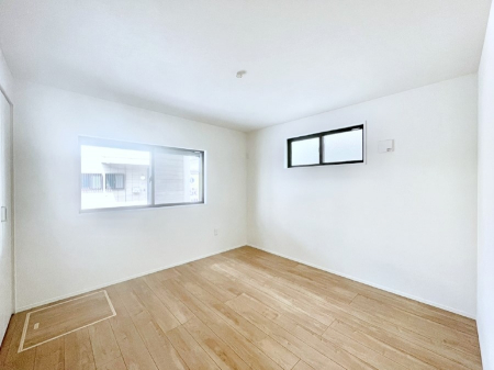 ���̑����ρ@2�ʍ̌����m�ۂ������邢��ԁB�Ƒ��݂�Ȃ����K�ȕ�炵����������݌v�ł��B