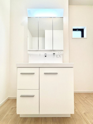 ���ʑ�E���ʏ��@�傫�����₷���O�ʋ��Ő�����������ʑ�́A�g�����Ȃ݃`�F�b�N�┧�̂������ɂ������߂ł��B 