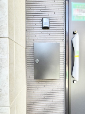 ���̑��@�V���v���f�U�C���̃|�X�g�B