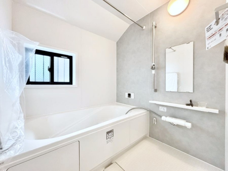 �����@����̔�����₷��؂ȃo�X�^�C���B�������Ƃ����C���y����Ŕ����Ƃ肽���ł��ˁI  